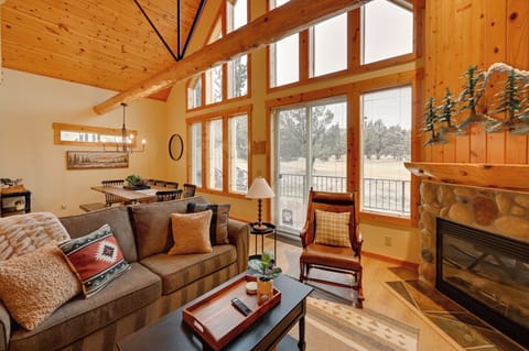 Redmond Vacation Rental | 3BR | 2BA | 1,447 Sq Ft | 3 Steps to Enter