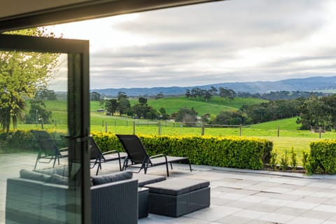 House, 6 Bedrooms, Non Smoking, Hill View | Terrace/patio