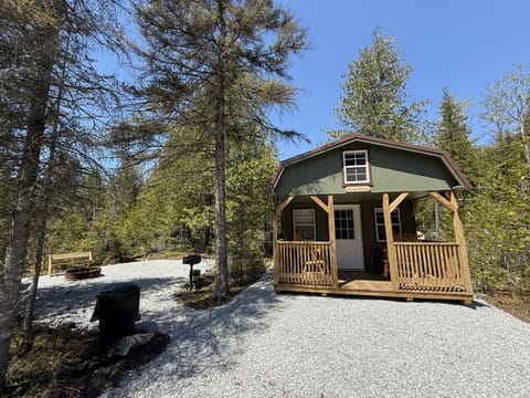 Nick's Place - Johnswood Off Grid Cabins on Drummond Island (5256)
