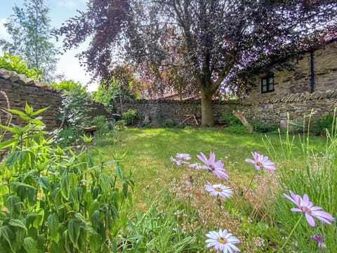 Outdoor area | Pond Cottage, West Witton, near Leyburn