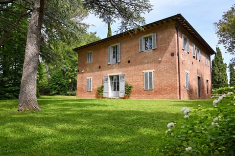 Autumn, Main Entrance, Spring, Summer