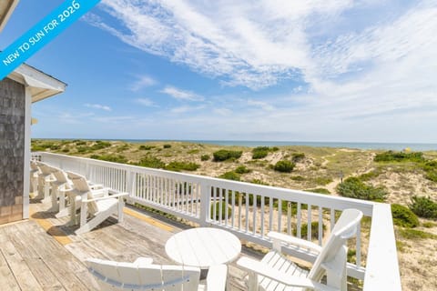 Top Level Oceanfront Deck
