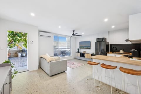 Apartment | Living room