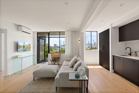 Apartment | Living room