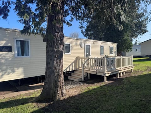 Mobile Home, 3 Bedrooms, Smoking, Patio | Exterior