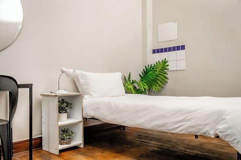 Single Room, City View | Free wired internet