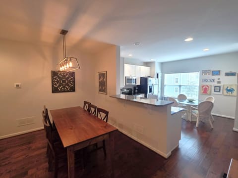 Another view of dining into kitchen