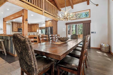 Rustic Ridge Manor-113