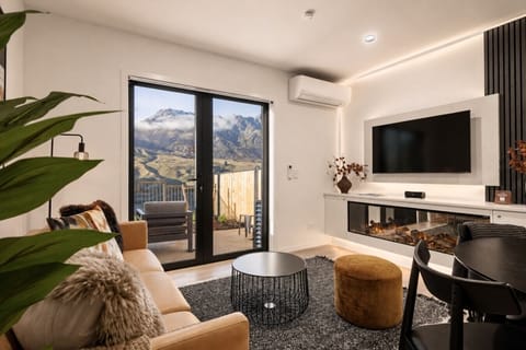evara queenstown media wall and fireplace