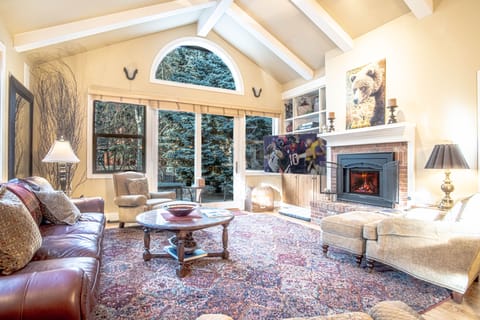 House, Multiple Beds, Kitchen, Garden View (Cozy Ketchum Retreat) | View from room