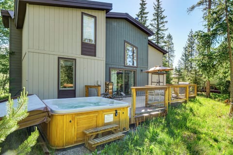 Breckenridge Vacation Rental | 2BR | 2BA | 1,300 Sq Ft | 4 Steps to Enter