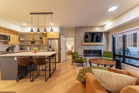 Seamless cooking, dining and living experience