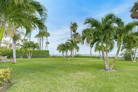 Jensen Beach Vacation Rental | 2BR | 2BA | 1,452 Sq Ft | 1 Step to Enter