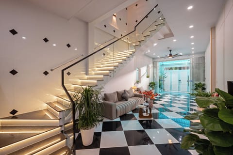 Townhome, 5 Bedrooms, Garden View | Living area