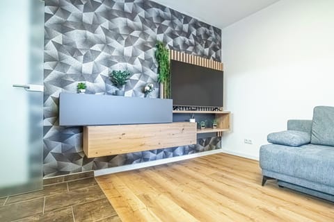 Basic Apartment | Living room