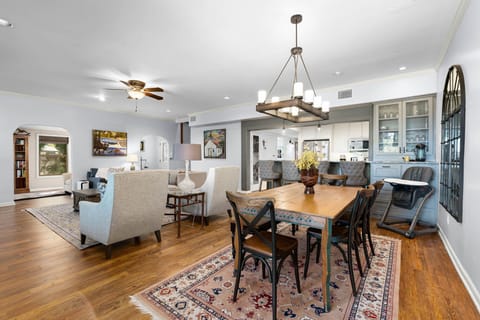 Bright and open—ideal for entertaining or unwinding.