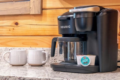 Your mornings just got better with this convenient Keurig coffee maker, ready to brew your perfect cup in minutes.