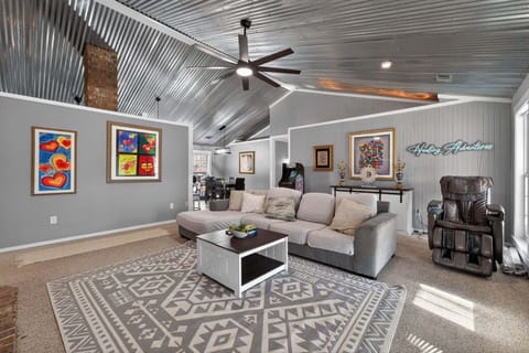 Home Decor, Furniture, Table, Appliance, Ceiling Fan