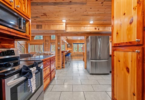 From this perspective, the kitchen opens smoothly into the shared living areas, keeping everyone connected.