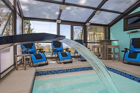 Indoor pool, outdoor pool