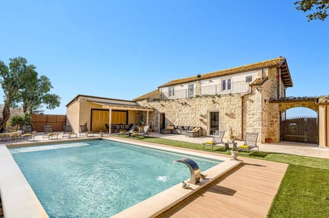 Villa Amira image