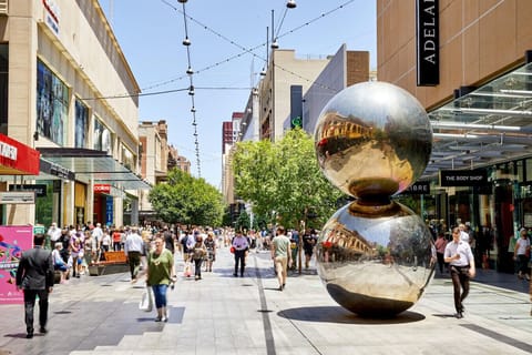 Rundle Street View