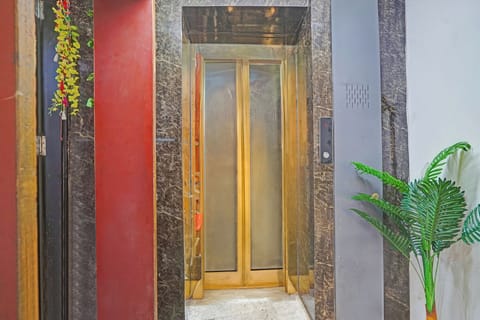 Elevator