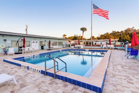 Vero Beach Vacation Rental | 1BR | 1BA | Steps Required | 400 Sq Ft