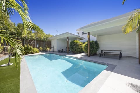 Holiday Home Swimming Pool