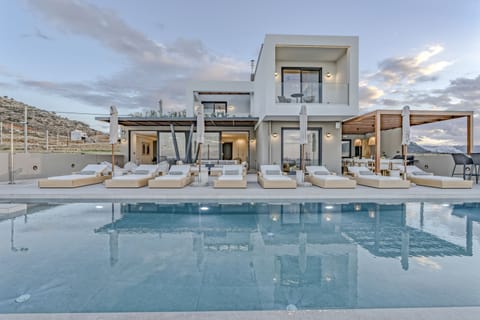 House | 7 bedrooms