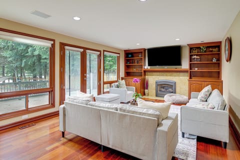 House (4 Bedrooms) | Interior