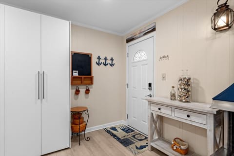 Welcome to A Place in the Sun 301!