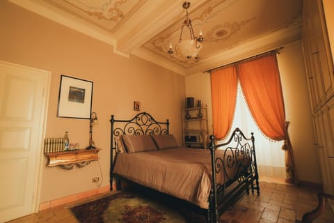 Suite Seta | In-room safe, free WiFi