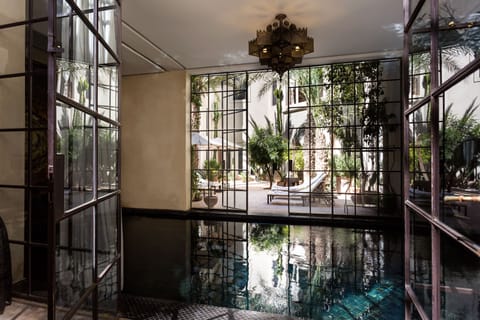 Indoor pool, sun loungers