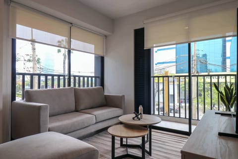 Spacious and welcoming room