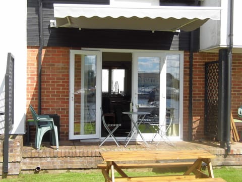 Enjoy the shade of your wind-out canopy, or cover from rain, even for a bar-b-q