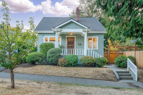 Charming Green Lake home exterior 