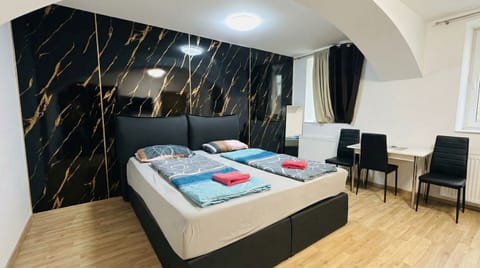 Basic Apartment | Iron/ironing board, free WiFi