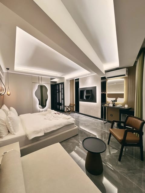 Standard Double or Twin Room, Balcony | In-room safe, desk, laptop workspace, iron/ironing board