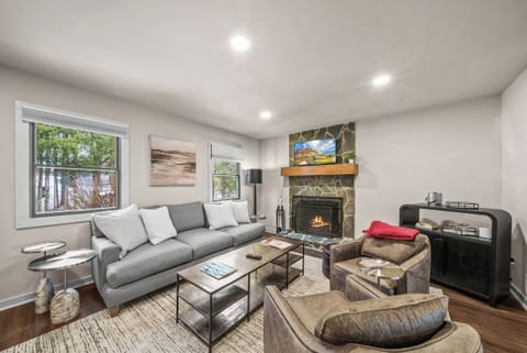 Welcome to Grandfather Mountain Sunset Retreat