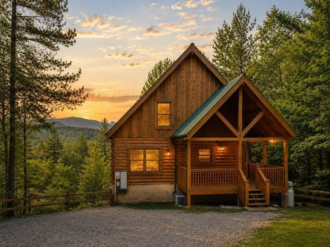 Welcome to Dolly's View Lodge!