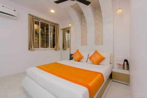 Basic Double Room | Desk, laptop workspace, free WiFi