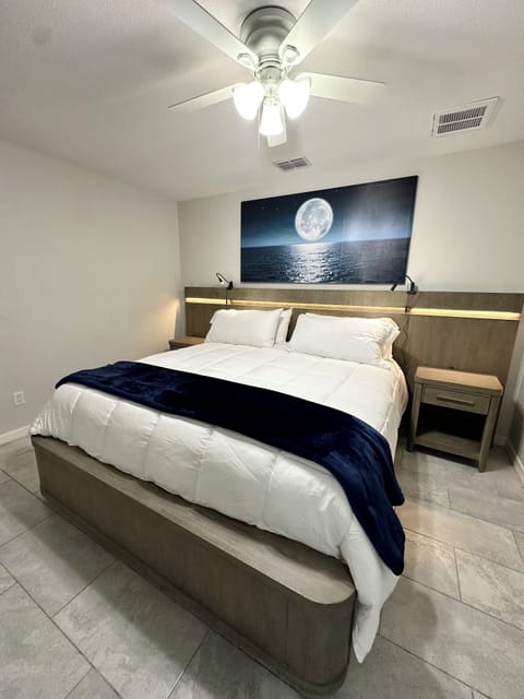 King size bed with lights