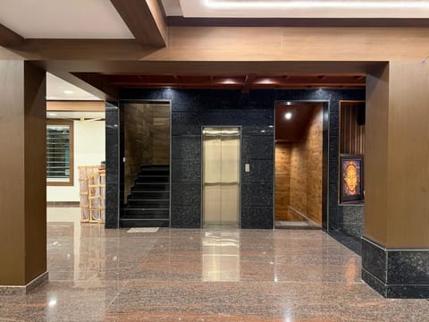 Elevator