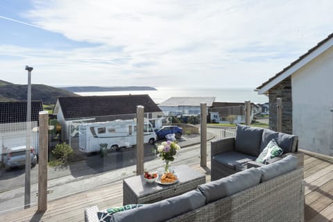 Highfields Balcony Sea View