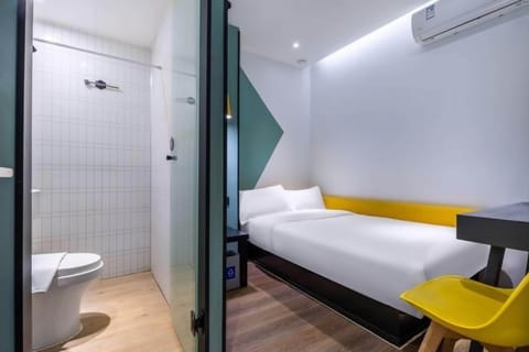 Classic Double Room | Free WiFi