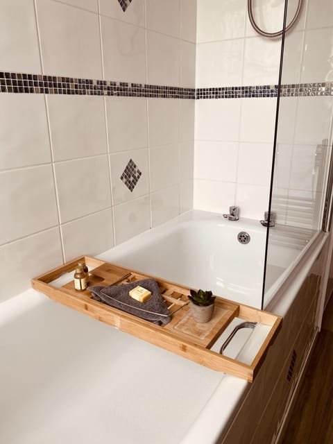 Double Room, Ensuite | Bathroom