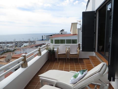 House, 2 Bedrooms, Smoking, Terrace | Balcony