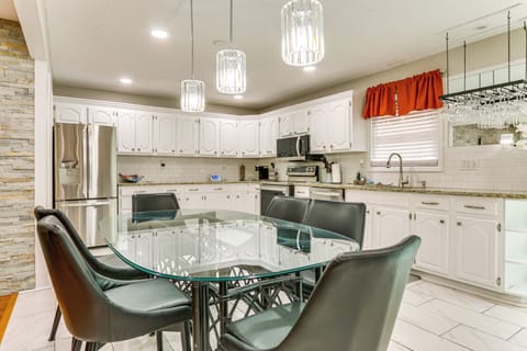 Kitchen | Keurig Coffee Maker | Dishwasher