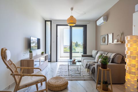 Apartment, 1 Double Bed with Sofa bed, Kitchen, City View | Living room | Smart TV, Netflix, streaming services